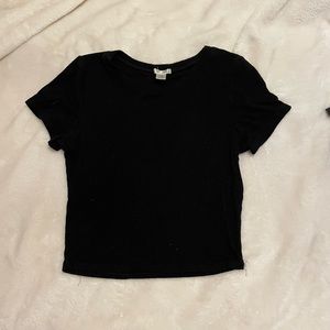 Black Cropped Ribbed Tee Shirt